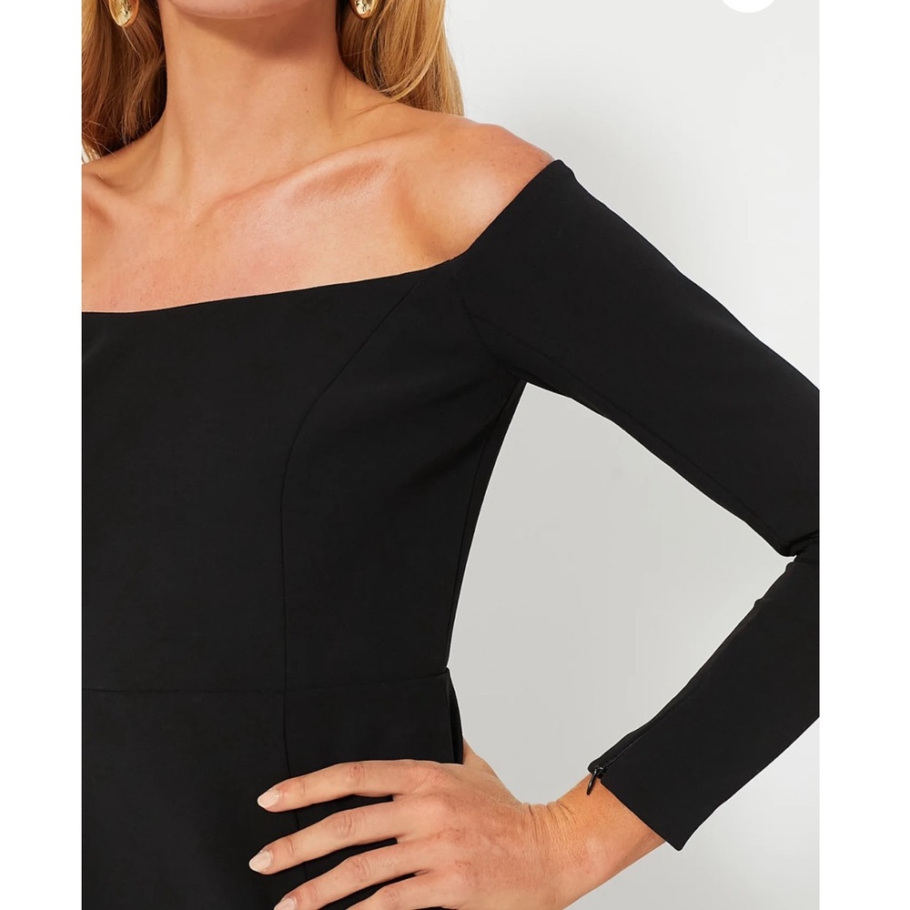 TUCKERNUCK Black Off the Shoulder Alva Dress - Picture 5 of 11